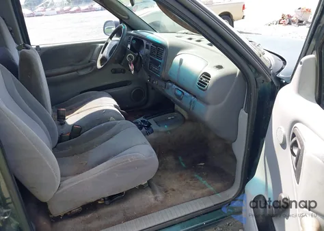 2000 Dodge Dakota Slt/Sport z USA, uszkodzony, nr VIN 1B7FL26N0YS551920